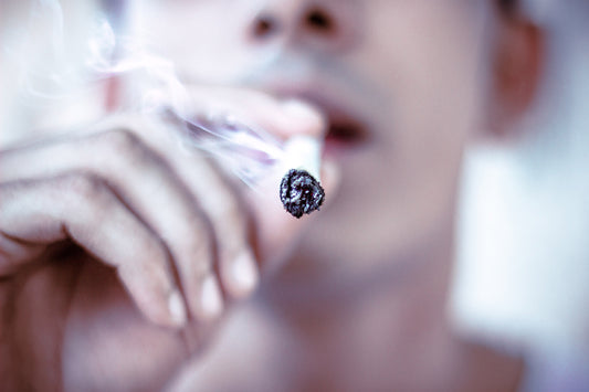 Daily e-cigarette use may help smokers quit regular cigarettes